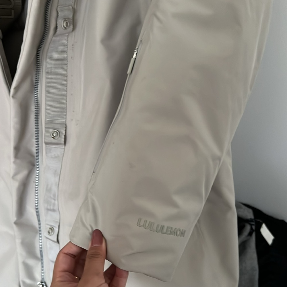 Lululemon snow warrior down parka long size 8 raw linen - Picture 9 of 12